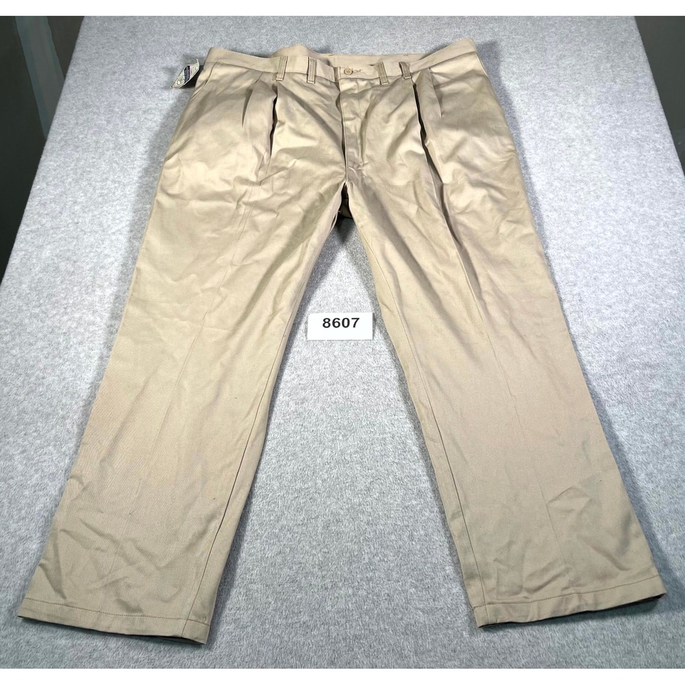 Wrangler Riata Relaxed Fit Pants Mens 46x30 Khaki Cotton Pleated Front Casual